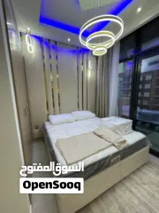  2 شقه متميزه بمسبح خاص بحث الجميع فرضه ذهبيه بجوار اكبر بحيره صناعيه شقه غرفتين وصاله بأقل سعر بكل دبي