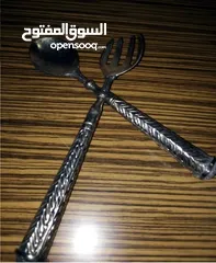  2 طقم معلقه وشوكة مفضضه انتيك منذ 50 سنه تستعمل للسلطات والولائم ألراقيه =تفاصيل بالداخل