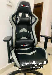  1 Dx Racer Gaming chair