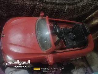  1 سياره اطفال كبيرة BMWوارد الكويت بحاله جيده