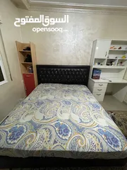  10 تخت بدون الخزانة