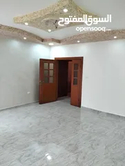  7 شقة مميزة للبيع في الجبيهة - طابق شبه أرضي