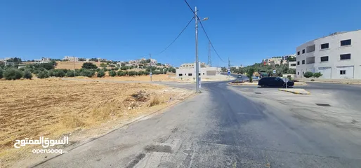  1 ارض للبيع 529م في اجمل مناطق المملكه بدر الجديده (الغروس الغربي)