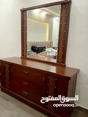  9 غرفه نوم بحاله ممتازه بدون سرير