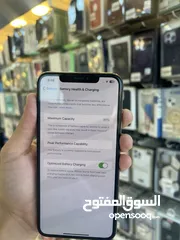  9 Xs max 256g battery 81%