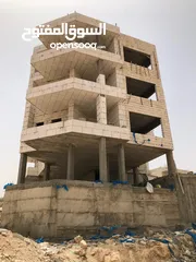  4 عقار للبيع