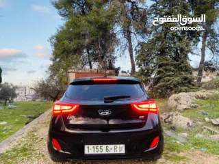  5 هونداي i30 فل اوتمات فل اضافات تبارك الله سيارة بحالة الشركة الله يبارك لصاحب النصيب..