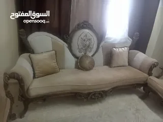  1 كنب غرفة ضيوف للبيع  بحالة ممتازه جدا