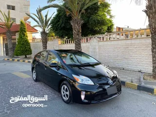  4 تيوتا بريوس مديل 2014اقساط اوللبدل على سياره بقيمة الدفعه5500فحص كامل 4جيد مرفق الرقم موجود عل ملاحظ