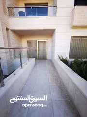  7 شقة مفروشة ارضيه  للايجار في منطقة عبدون .. مع ترس و كراج  / مساحة 120م