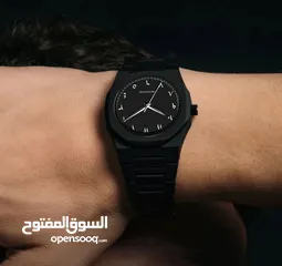  8 ساعة دي ون ميلانو بالوان متعددة وفخمة