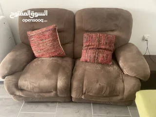  2 صوفا بد- كنباية سرير ( Sofa bed - recliner sofa )