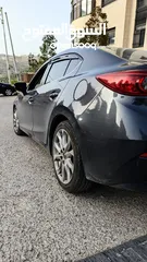  3 سيارة Mazda 3 2015 نظيفة جداً