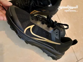  13 حذائين   NIKE  اصليات وارد امريكي جديد غير مستخدم