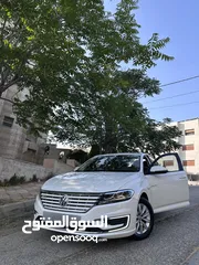  3 Volkswagen E-Lavida 2019