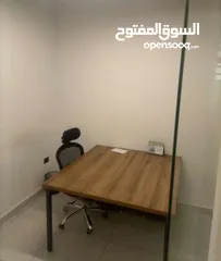  7 شركة للايجار جديدة لم تستخدم بعد مجهزة بالكامل باحدث المكاتب والتجهيزات
