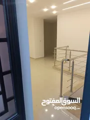  26 شقة فاخرة مع روف و تراس مكشوف بإطلالة بانورامية للبيع