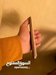  1 ايفون 11 برو ماكس جولد