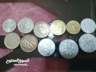  3 عملات معدنيه قديمة نادره تذكاريه السعر : 40د