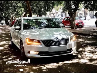  12 سكودا سوبيرب2015