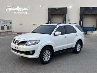  1 Fortuner 2013 GCC V6 price 47,000AED