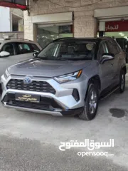  1 تويوتا راف فور 2022