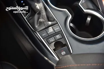  14 تويوتا كامري ليميتد هايبرد Toyota Camry Limited Hybrid 2019