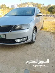  4 سكودا رابيد 2013 خصوصي