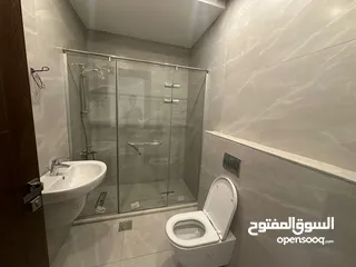  3 شقه غير مفروشه للبيع في منطقه صويفية ( Property ID : 39320 )