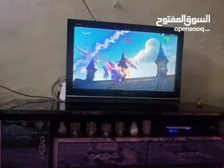  11 شاشه شارب 32 بوصه بحاله ممتازه وعلى الفحص