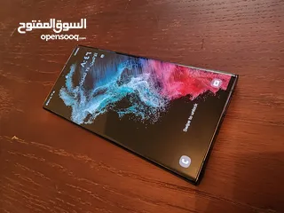  5 جهاز سامسونج s 22 ألترا 5G ذاكرة 512GB رام 12GB لون اسود بحالة الوكالة