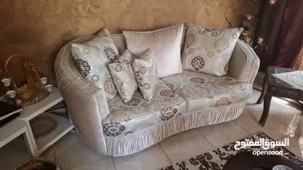  1 طقم كنب للبيع