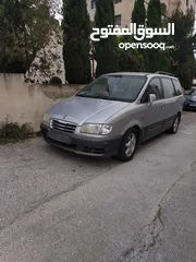  3 هونداي تراجيت 2007 7+1   موتور 2000 cc