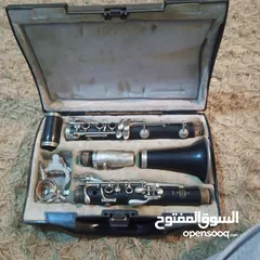  1 بوفيه Crampon & Cie Paris B12 Clarinet مع علبة بوفيه ألمانية (مستعمل وعلى فكره خشبيه  موش حديد)ساومو
