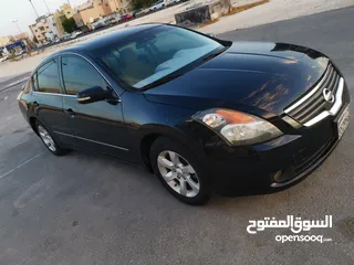  6 2009 Nissan Altima 2.5  (Full Option)