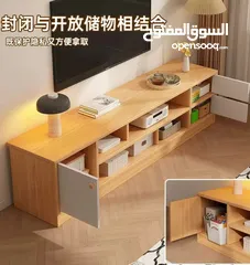  4 مزنزن خشبي فاخر بتصميم عصري وراقي يضيف لمسة فخامة وأناقة لأي غرفة معيشة  يجمع بين الجمال العملي .