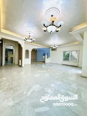  1 شقة طابقية مميزة للبيع في أم السماق الجنوبي  -  قرب دوار الكيلو طابق اول 240م تشطيب سوبر ديلوكس