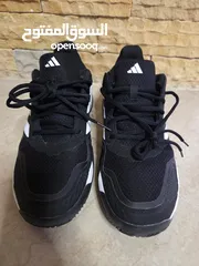  1 À VENDRE : Chaussures Padel Adidas CourtJam