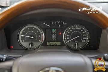  6 Toyota Land Cruiser 2017 Gx-r V8  السيارة بحالة الوكالة و قطعت مسافة 80,000 كم