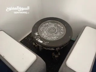  3 طاولات اثاث تفصيل للامانه بدهم دهان اثقال جدا وبحاله ممتازه غيرقابل للتفاوض للتواصل هنا سعر نهأي
