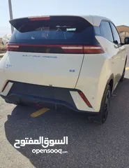 3 سيجال 2023 لون ابيض حرق حرق بحال الزيرو30 الالف كيلو