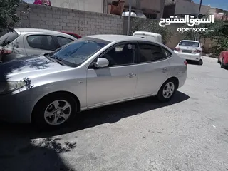  1 سياره هيونداي 2008 اتش دي للبيع بسعر مغري 7000 للإستفسار لاما بتحكي او بتوتس ا