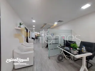  1 مكتب مؤجر بدخل جيد للبيع في شارع عبدالله غوشة, مساحة المكتب 110م