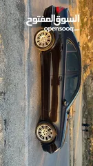  4 Mercedes E200 2008