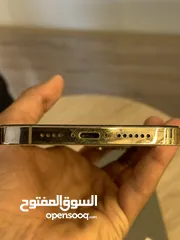  5 آيفون 12 برو ماكس  لون ذهبي  مساحة 128 في عمان عند إشارة الدوريات قابل للتفاوض