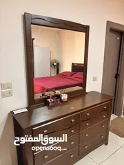  6 غرفة نوم كاملة مستعملة بحاله الجديد مستورده  بلون البني