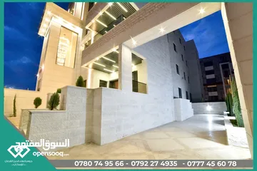  2 شقق مميزه للبيع مساحة 165 خلف مركز جويل