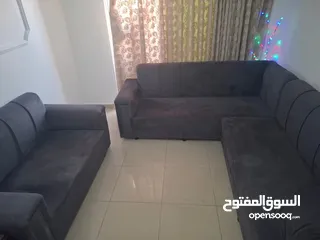  3 اثاث/ طقم كنب للبيع مستعمل
