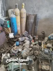  15 عدد صناعية وانشائيه مختلفه