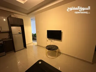  7 شقة للإيجار في منطقة شميساني بالقرب من سوبر ماركت سيڤين اليڤن (3 غرف نوم)
